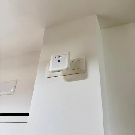 アパート Nem Tiny House By Pleiades